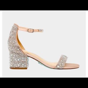 Betsey Johnson Size 8.5 Mari- Champagne